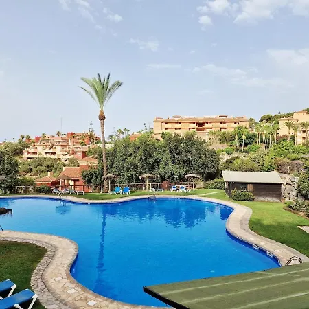 Apartamento Reserva Rooftop Retreat 2br Penthouse With Private Rooftop, 2 Pools, Parking & Ac