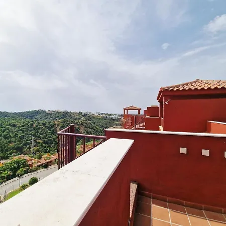 Reserva Rooftop Retreat 2br Penthouse With Private Rooftop, 2 Pools, Parking & Ac *