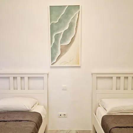Appartement Reserva Rooftop Retreat 2br Penthouse With Private Rooftop, 2 Pools, Parking & Ac