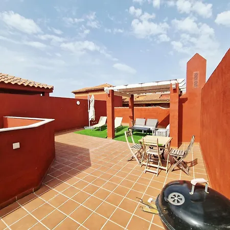 Reserva Rooftop Retreat 2br Penthouse With Private Rooftop, 2 Pools, Parking & Ac *