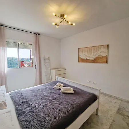 Reserva Rooftop Retreat 2br Penthouse With Private Rooftop, 2 Pools, Parking & Ac Appartement *